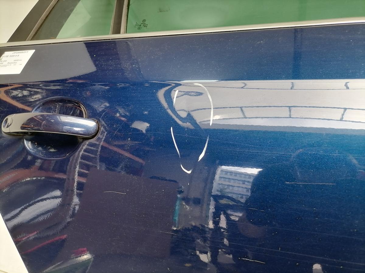 VW Golf V Variant original T&uuml;r hinten rechts LD5Q Shadowblue Kombi Bj.2007